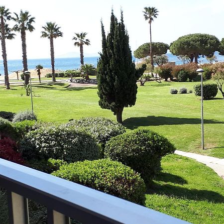 La Londe Les Maures Apartment Luaran gambar