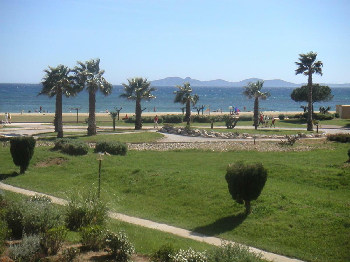 La Londe Les Maures Apartment Luaran gambar
